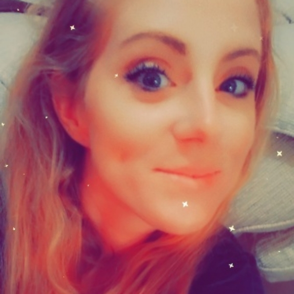 Meet your Posher, Cherry - Picture 5 of 7